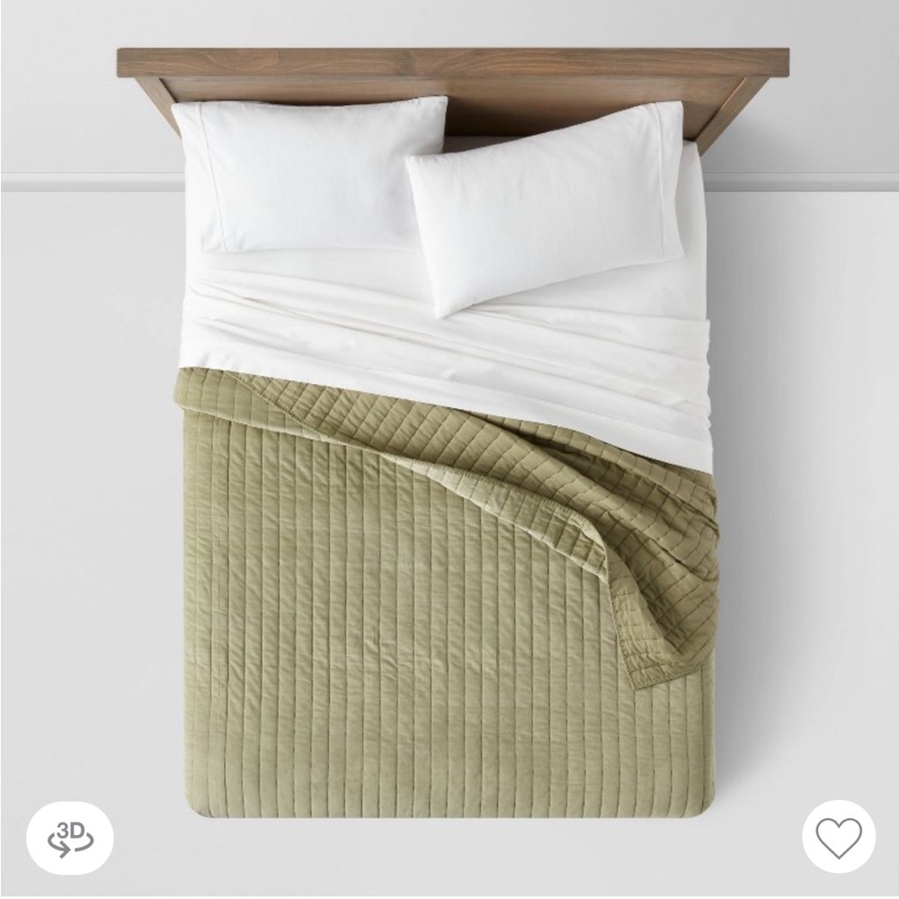 Threshold King Channel Stitch Velvet Quilt, Green